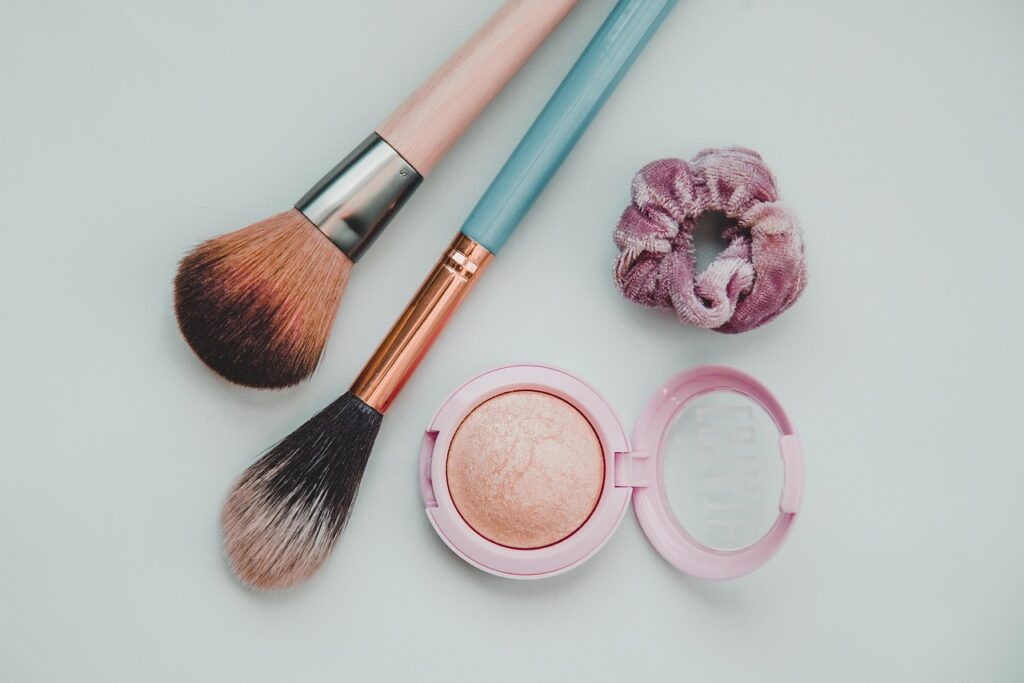 How to Keep My Face Looking Young and Radiant